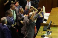 comemoracao-de-joao-madison-chamou-atencaop-na-alepi-295865