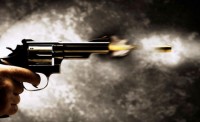 REVOLVERATIRANDO1-770x470