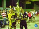 Gil, artilheiro masculino do torneio e jogador do Esperantinense (a esquerda da foto)