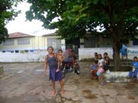 Escola com desabrigados das enchentes