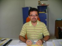 Secretario, Mauricio Costa