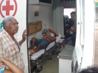 Vaqueiro dentro da ambulância