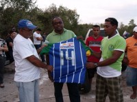 entrega de camisa