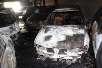 Carros incendiado