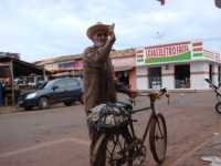 Kintino com a sua bicicleta