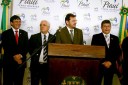 Wilson Martins com autoridades
