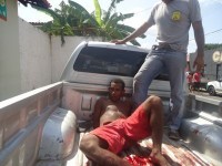 Cachorrinho preso