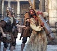 Jesus carregando a cruz