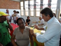 NOT-prorrogada-a-campanha-de-vacinacao-contra-a-gripe1366888388_460_345