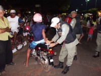 Moto apreendida com menor de idade