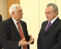 Themistocles e Temer