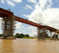 Ponte de Luzilandia
