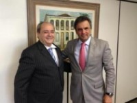 290x218_silvio-mendes-e-aecio-neves-249766