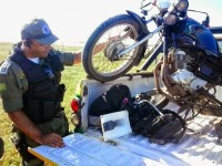 pm-estoura-desmanche-de-moto-no-povoado-macapa-em-lua-s-correiae9b83f890a3f3e77dab3f8dfc6f9ad2b