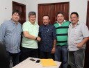 nivaldo-prefeito-de-sebastiao-barros-e-walter-presidente-da-ampar-e-prefeito-de-agricolandia-260495