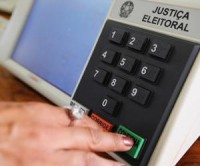 urnas-eletronicas-20121006-01-original-300x250e