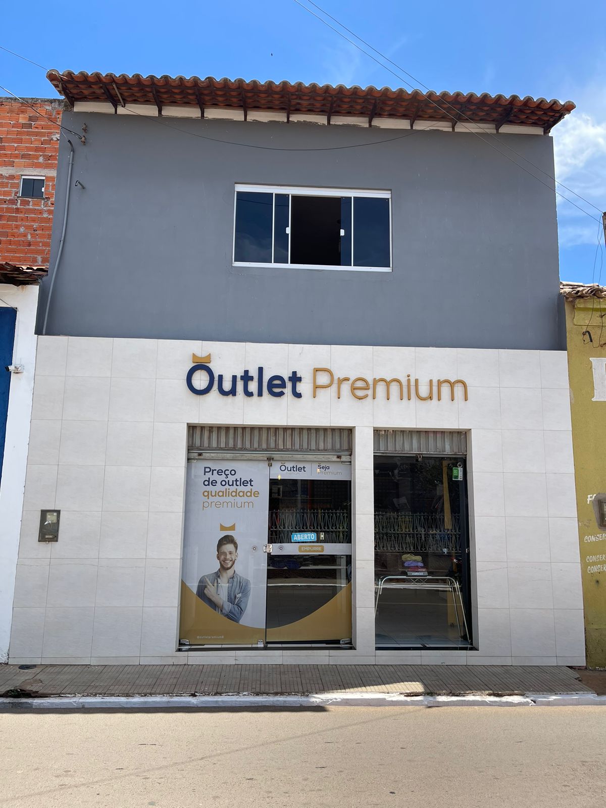 Proprietário da loja Outlet Premium foi agraciado com o Troféu Destaque  Empresarial 2022 do  em Esperantina - Jornal ESP